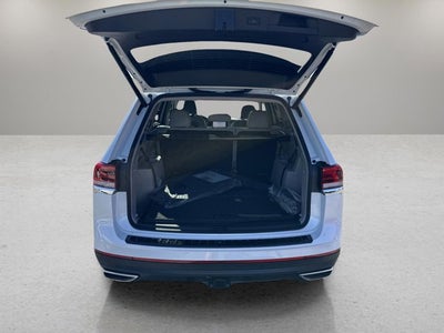 2026 Volkswagen Atlas 2.0T SE w/Technology and Panoramic Sunroof Package