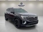 2026 Volkswagen Atlas 2.0T SE w/Technology with Captain's Chairs and Panoramic Sunroof Package