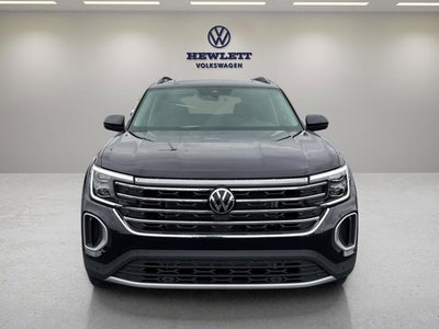 2026 Volkswagen Atlas 2.0T SE w/Technology with Captain's Chairs and Panoramic Sunroof Package