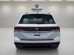 2026 Volkswagen Atlas 2.0T SE w/Technology and Panoramic Sunroof Package