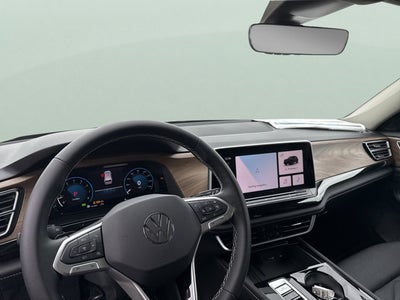 2026 Volkswagen Atlas 2.0T SE w/Technology with Captain's Chairs and Panoramic Sunroof Package