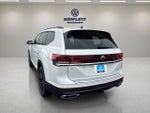 2026 Volkswagen Atlas 2.0T SE w/Technology with Captain's Chairs and Panoramic Sunroof Package
