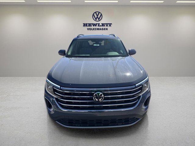 2026 Volkswagen Atlas 2.0T SE w/Technology with Captain's Chairs and Panoramic Sunroof Package