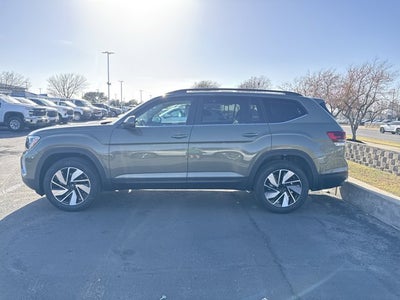 2026 Volkswagen Atlas 2.0T SE w/Technology and Panoramic Sunroof Package