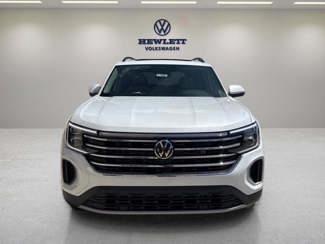 2026 Volkswagen Atlas 2.0T SE w/Technology and Panoramic Sunroof Package