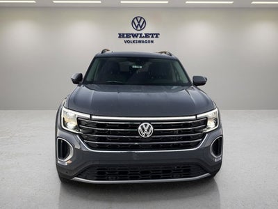 2026 Volkswagen Atlas 2.0T SE w/Technology and Panoramic Sunroof Package
