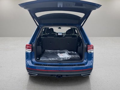 2026 Volkswagen Atlas 2.0T SE w/Technology with Captain's Chairs and Panoramic Sunroof Package