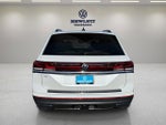 2026 Volkswagen Atlas 2.0T SE w/Technology with Captain's Chairs and Panoramic Sunroof Package