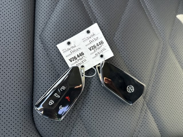 2026 Volkswagen Atlas 2.0T SE w/Technology with Captain's Chairs and Panoramic Sunroof Package