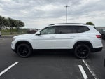 2026 Volkswagen Atlas 2.0T SE w/Technology and Panoramic Sunroof Package