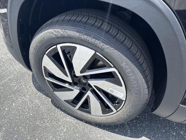 2026 Volkswagen Atlas 2.0T SE w/Technology and Panoramic Sunroof Package