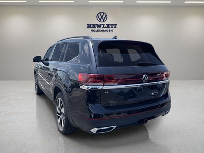 2026 Volkswagen Atlas 2.0T SE w/Technology and Panoramic Sunroof Package