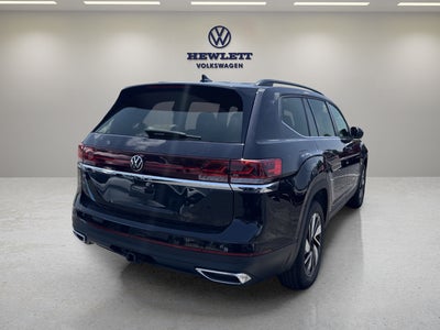 2026 Volkswagen Atlas 2.0T SE w/Technology and Panoramic Sunroof Package