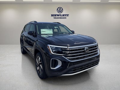 2026 Volkswagen Atlas 2.0T SE w/Technology and Panoramic Sunroof Package