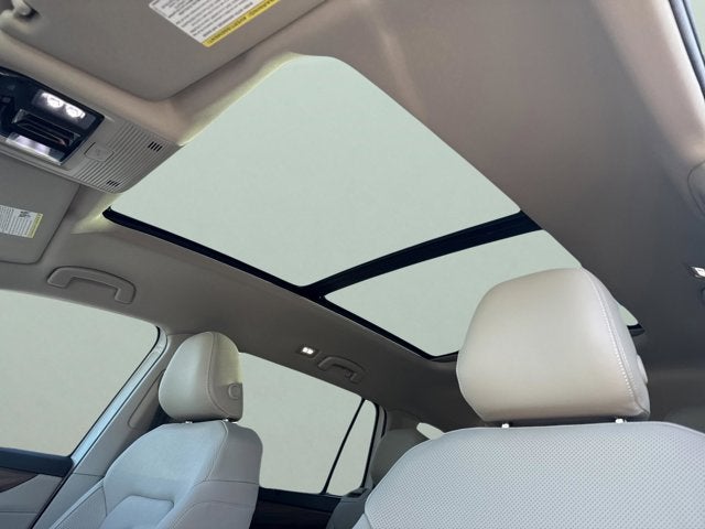 2026 Volkswagen Atlas 2.0T SE w/Technology with Captain's Chairs and Panoramic Sunroof Package