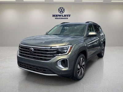 2026 Volkswagen Atlas 2.0T SE w/Technology and Panoramic Sunroof Package