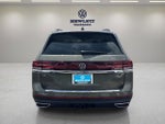 2026 Volkswagen Atlas 2.0T SE w/Technology and Panoramic Sunroof Package