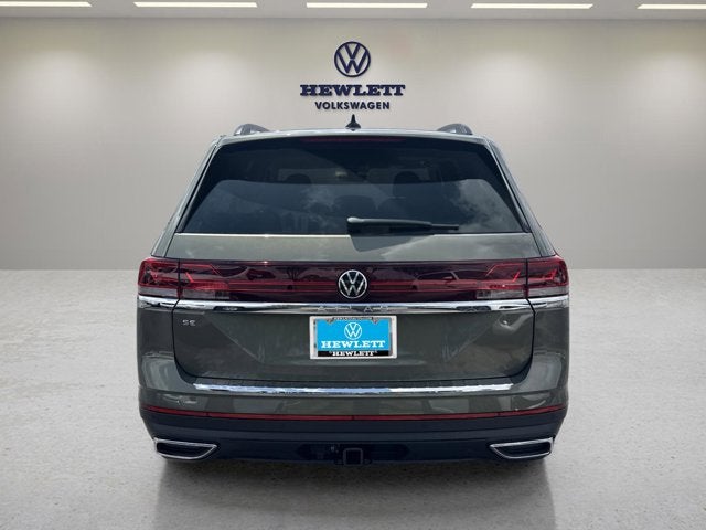 2026 Volkswagen Atlas 2.0T SE w/Technology and Panoramic Sunroof Package