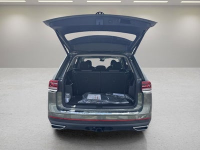 2026 Volkswagen Atlas 2.0T SE w/Technology and Panoramic Sunroof Package