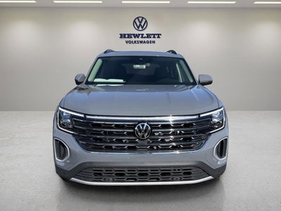 2026 Volkswagen Atlas 2.0T SE w/Technology with Captain's Chairs and Panoramic Sunroof Package