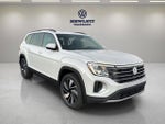 2026 Volkswagen Atlas 2.0T SE w/Technology and Panoramic Sunroof Package