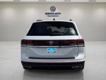 2026 Volkswagen Atlas 2.0T SE w/Technology and Panoramic Sunroof Package