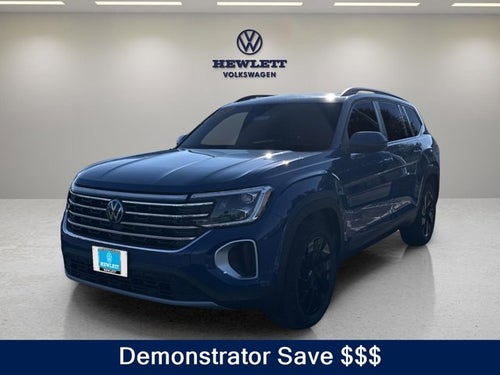 2025 Volkswagen Atlas 2.0T SE w/Technology and Panoramic Sunroof Package