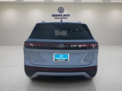 2027 Volkswagen Atlas SE w/Technology and Panoramic Sunroof Package