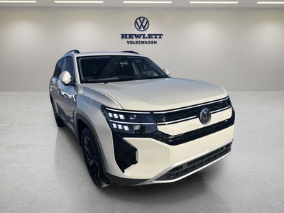 2027 Volkswagen Atlas SE w/Technology and Panoramic Sunroof Package