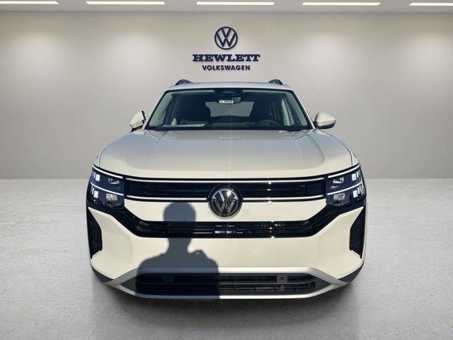 2027 Volkswagen Atlas SE w/Technology and Panoramic Sunroof Package