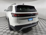 2027 Volkswagen Atlas SE w/Technology with Captain's Chairs and Panoramic Sunroof Package