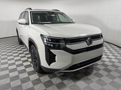 2027 Volkswagen Atlas SE w/Technology with Captain's Chairs and Panoramic Sunroof Package
