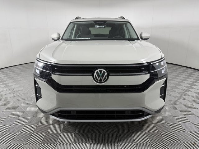 2027 Volkswagen Atlas SE w/Technology with Captain's Chairs and Panoramic Sunroof Package