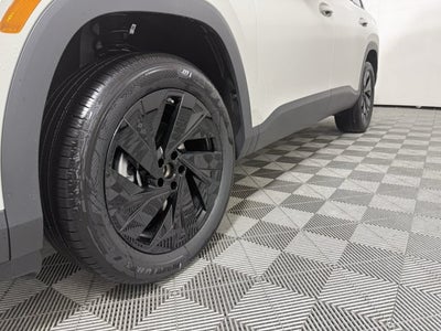2027 Volkswagen Atlas SE w/Technology with Captain's Chairs and Panoramic Sunroof Package