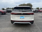 2027 Volkswagen Atlas SE w/Technology and Panoramic Sunroof Package