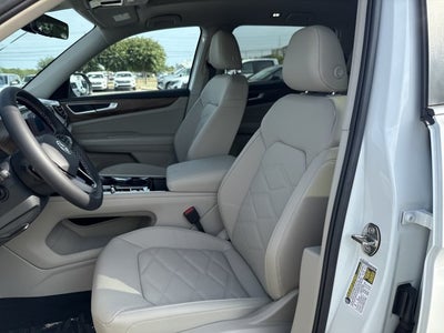 2026 Volkswagen Atlas 2.0T SE w/Technology and Panoramic Sunroof Package