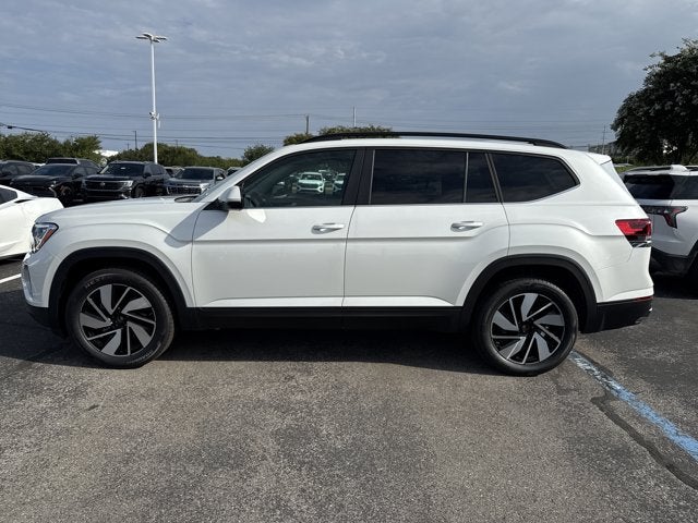 2026 Volkswagen Atlas 2.0T SE w/Technology and Panoramic Sunroof Package