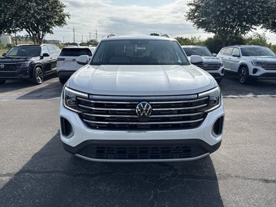2026 Volkswagen Atlas 2.0T SE w/Technology and Panoramic Sunroof Package