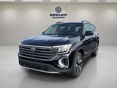 2026 Volkswagen Atlas 2.0T SE w/Technology with Captain's Chairs and Panoramic Sunroof Package