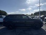 2026 Volkswagen Atlas 2.0T SE w/Technology and Panoramic Sunroof Package