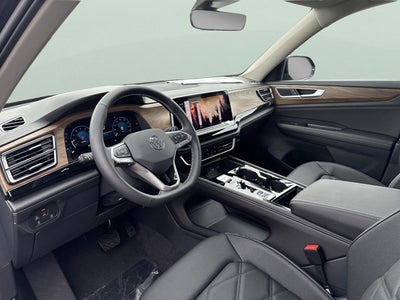 2026 Volkswagen Atlas 2.0T SE w/Technology with Captain's Chairs and Panoramic Sunroof Package