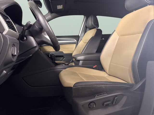2023 Volkswagen Atlas Cross Sport 3.6L V6 SEL R-Line Black