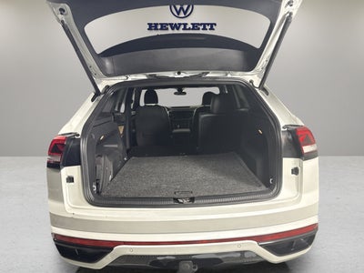 2023 Volkswagen Atlas Cross Sport 3.6L V6 SEL R-Line Black