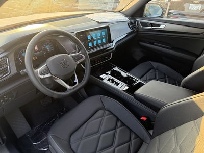 2026 Volkswagen Atlas Cross Sport 2.0T SE w/Technology