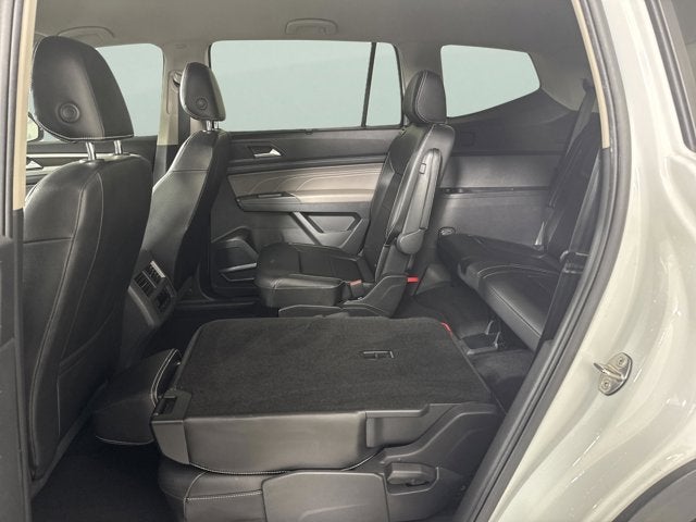 2022 Volkswagen Atlas 2.0T SE w/Technology