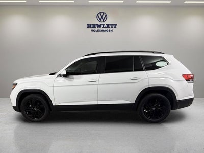 2022 Volkswagen Atlas 2.0T SE w/Technology