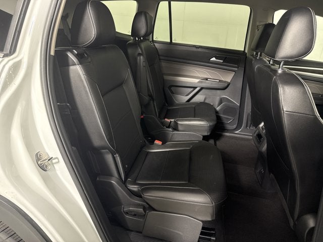 2022 Volkswagen Atlas 2.0T SE w/Technology