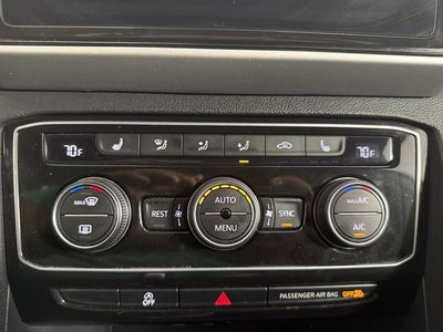 2022 Volkswagen Atlas 2.0T SE w/Technology
