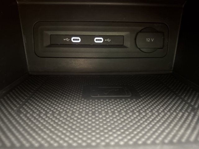 2022 Volkswagen Atlas 2.0T SE w/Technology