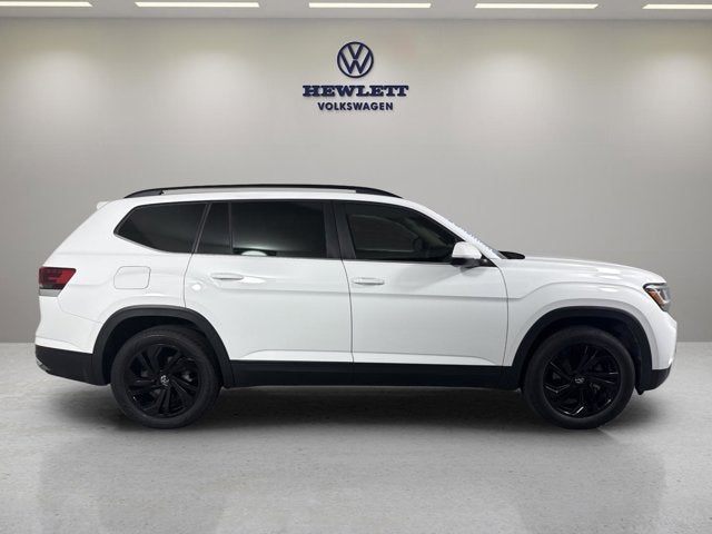 2022 Volkswagen Atlas 2.0T SE w/Technology